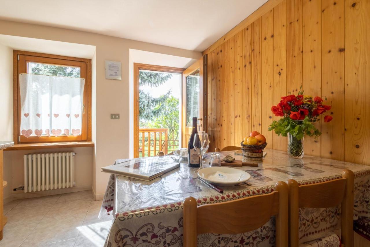 Le Vieux Noyer - Appartamenti Al Verde Villaggio Di Rumiod Saint-Pierre Luaran gambar