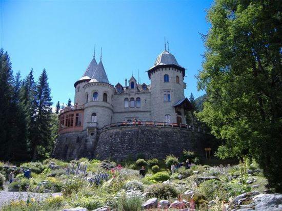 Le Vieux Noyer - Appartamenti Al Verde Villaggio Di Rumiod Saint-Pierre Luaran gambar