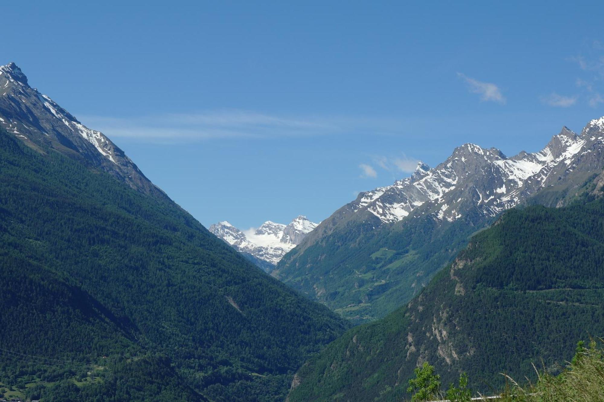 Le Vieux Noyer - Appartamenti Al Verde Villaggio Di Rumiod Saint-Pierre Luaran gambar